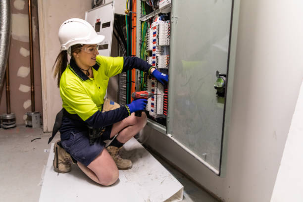 Best Emergency Electrician Near Me  in Nashotah, WI